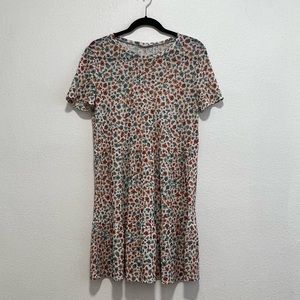 Zara flower dress, size Large